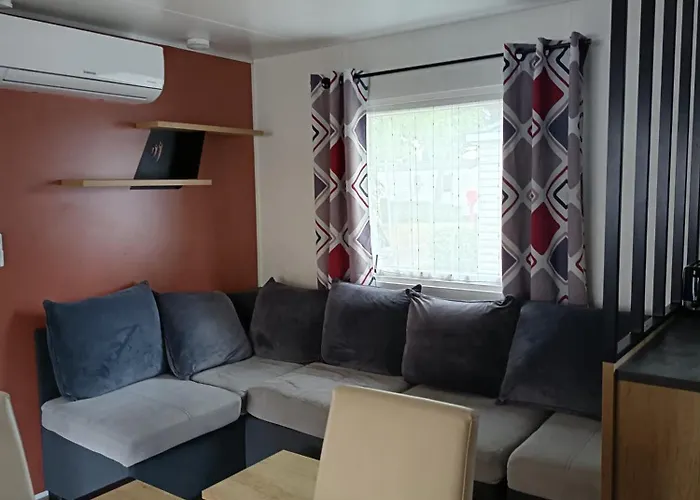 Mh F101 Bois Masson Parque de Campismo *